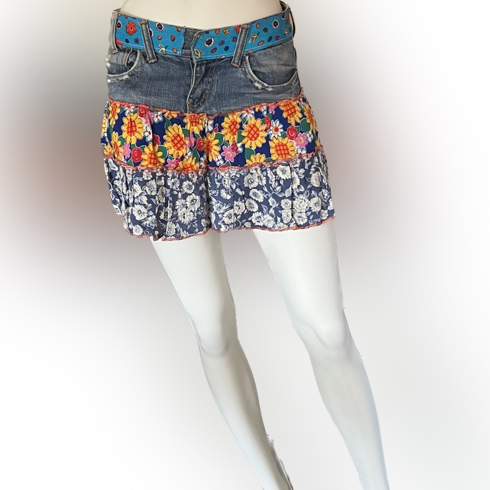 NWOT Boho Sacred Threads Denim and Cotton Floral Mini Skirt XXS or Size 24